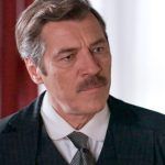 Grand hotel: Ο Χατζημήτρος μολύνει τα λύματα και όλοι οι πρόσφυγες παθαίνουν χολέρα