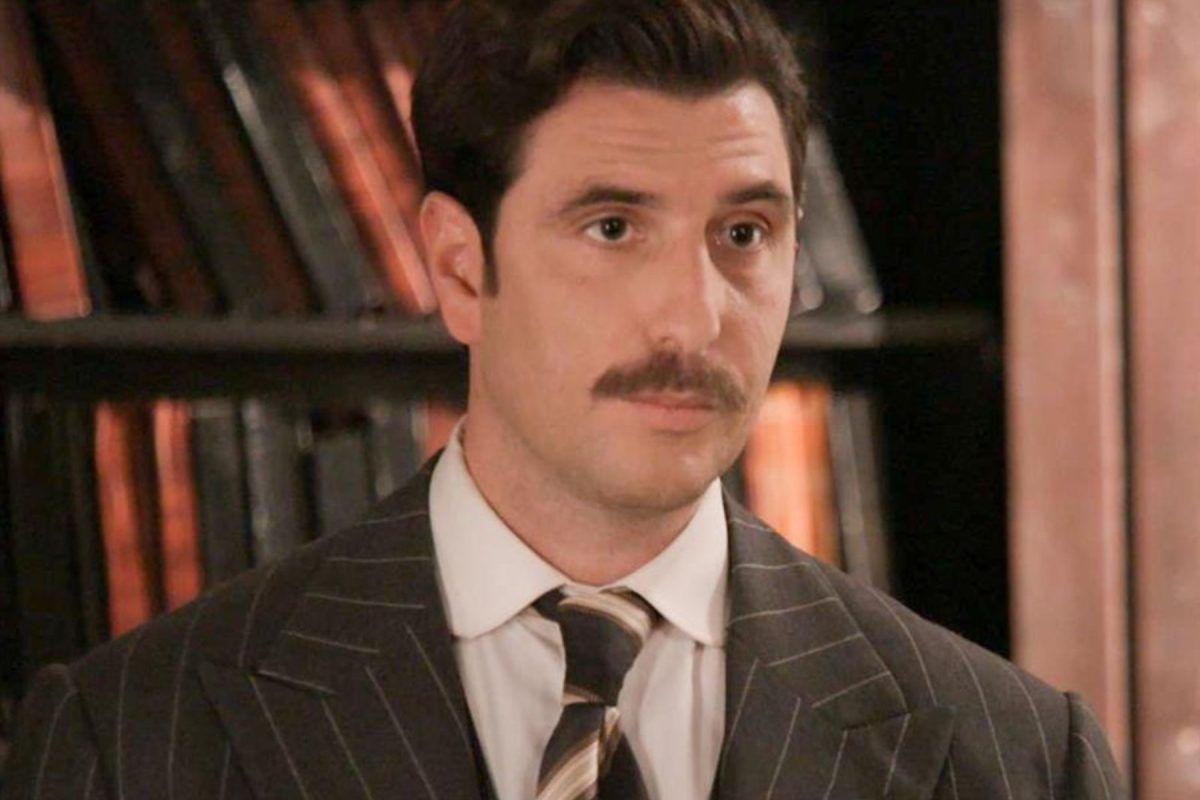 Grand hotel-Ρήγας-