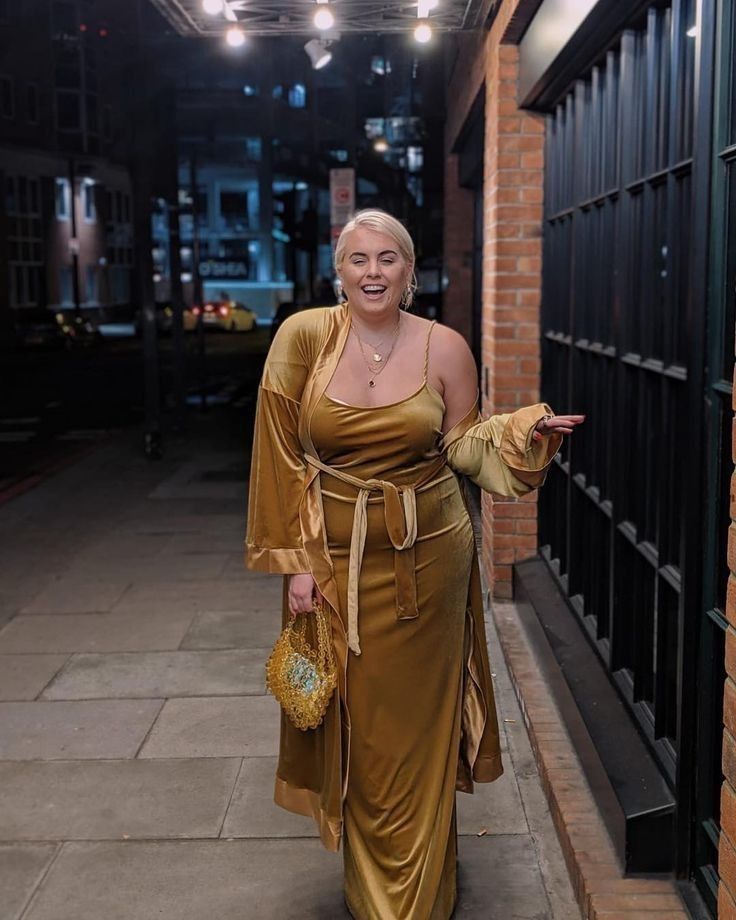 velvet-φόρεμα-με-πανωφόρι-