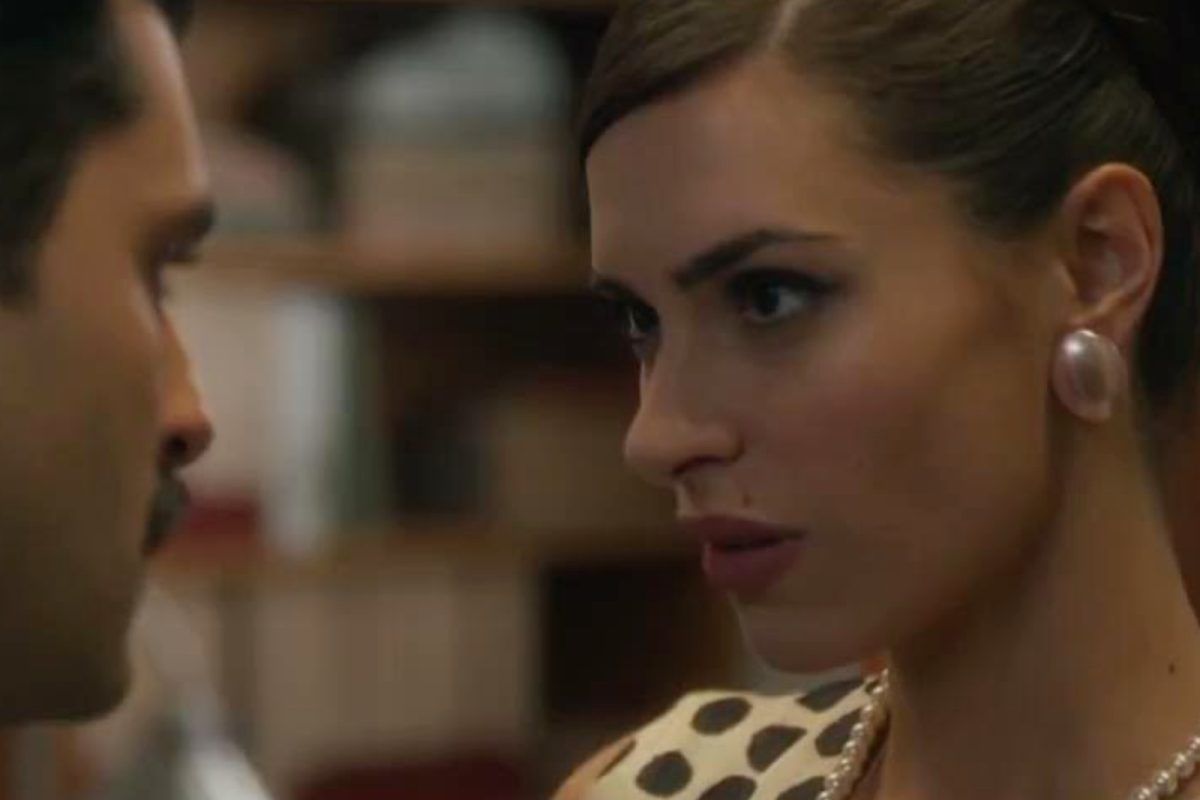 Porto Leone: Ο Ανδρέας μαθαίνει ποια είναι πραγματικά η Άντζελα και την κάνει βούκινο