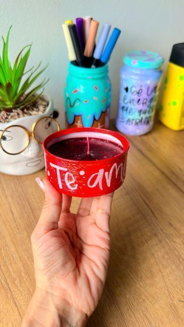 κόκκινο-χειροποίητο κερί-από-κονσέρβα τόνου-