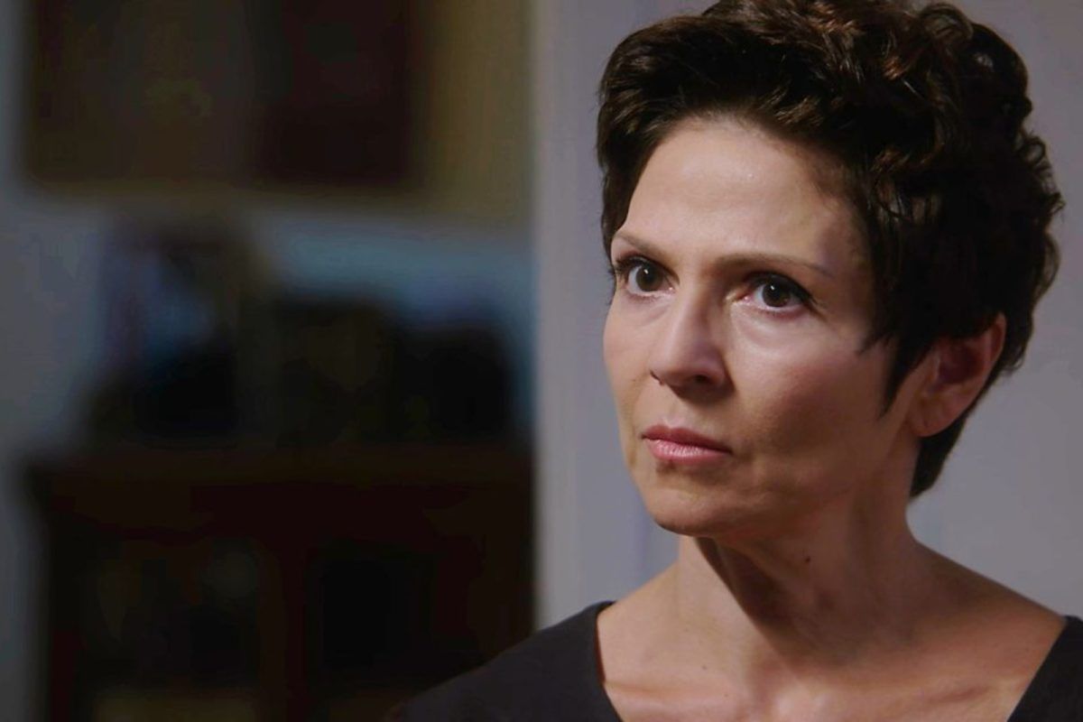 Άγιος Έρωτας: Η Θάλεια γίνεται ο νέος Μαρκόπουλος και κλείνει την κόρη της σε ψυχιατρείο