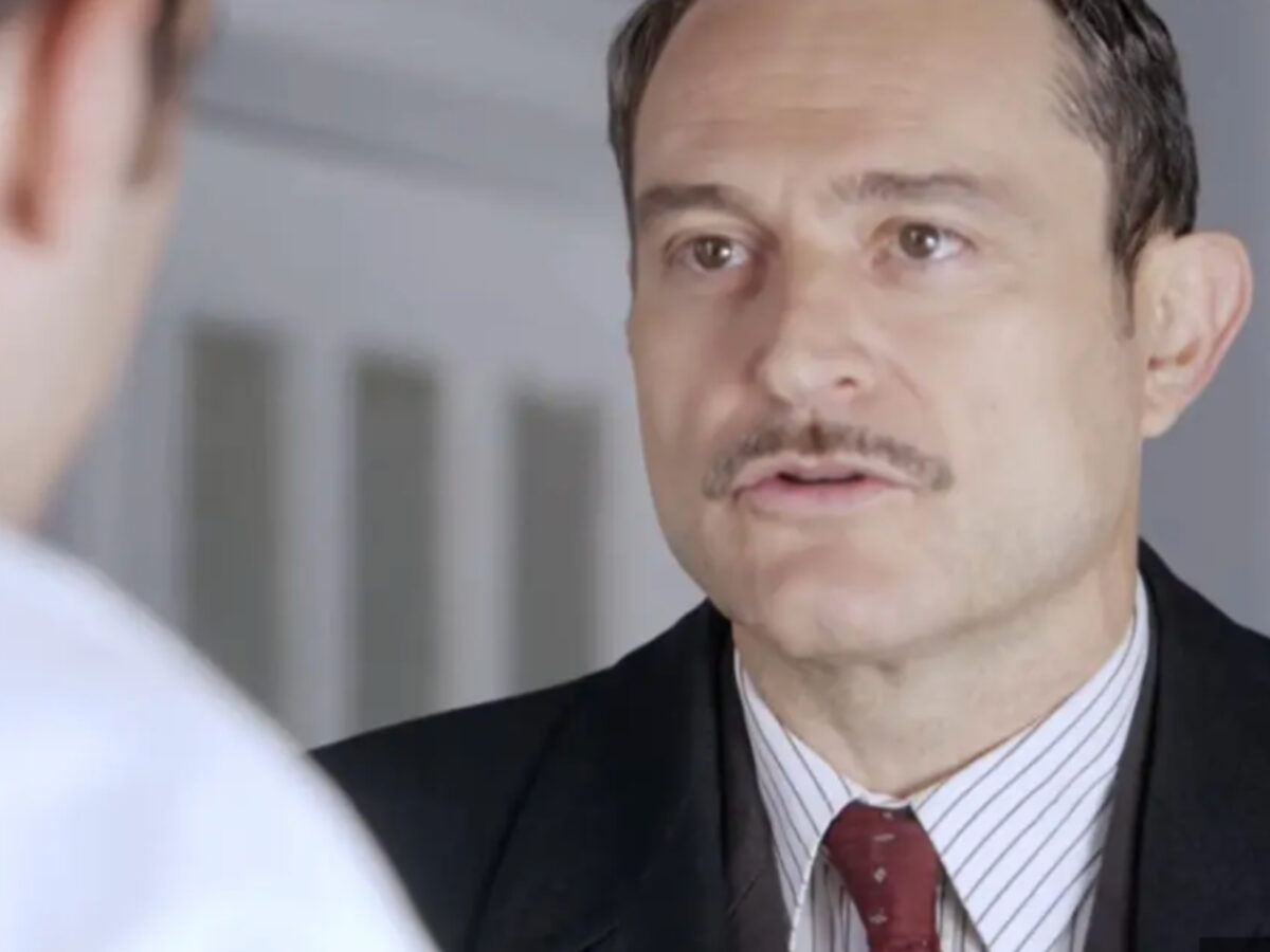 Άγιος Έρωτας: Το χαμένο παιδί του Ανδρέα έρχεται και φέρνει τα πάνω κάτω στην ζωή του