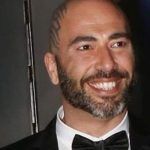 Απίστευτο περιστατικό με τον Βαλάντη: Νευρίασε με τους μουσικούς του και τους έφτυσε πάνω στην σκηνή (Βίντεο)