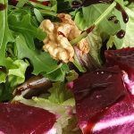 χριστουγεννιάτικη-σαλάτα-με-παντζάρι-και-τυρί κρέμα-συνταγή-