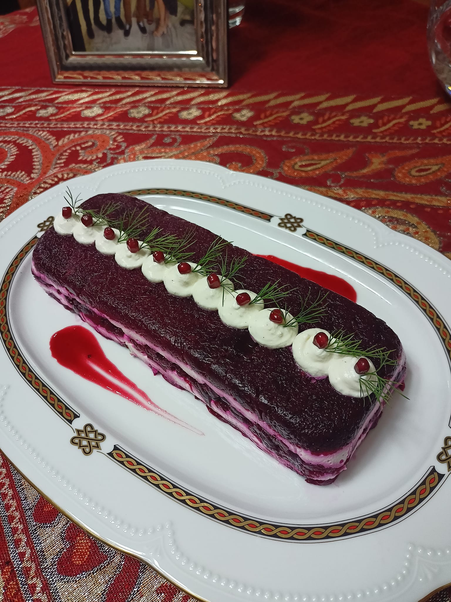 Χριστουγεννιάτικη-σαλάτα-τούρτα-με παντζάρι-συνταγή-