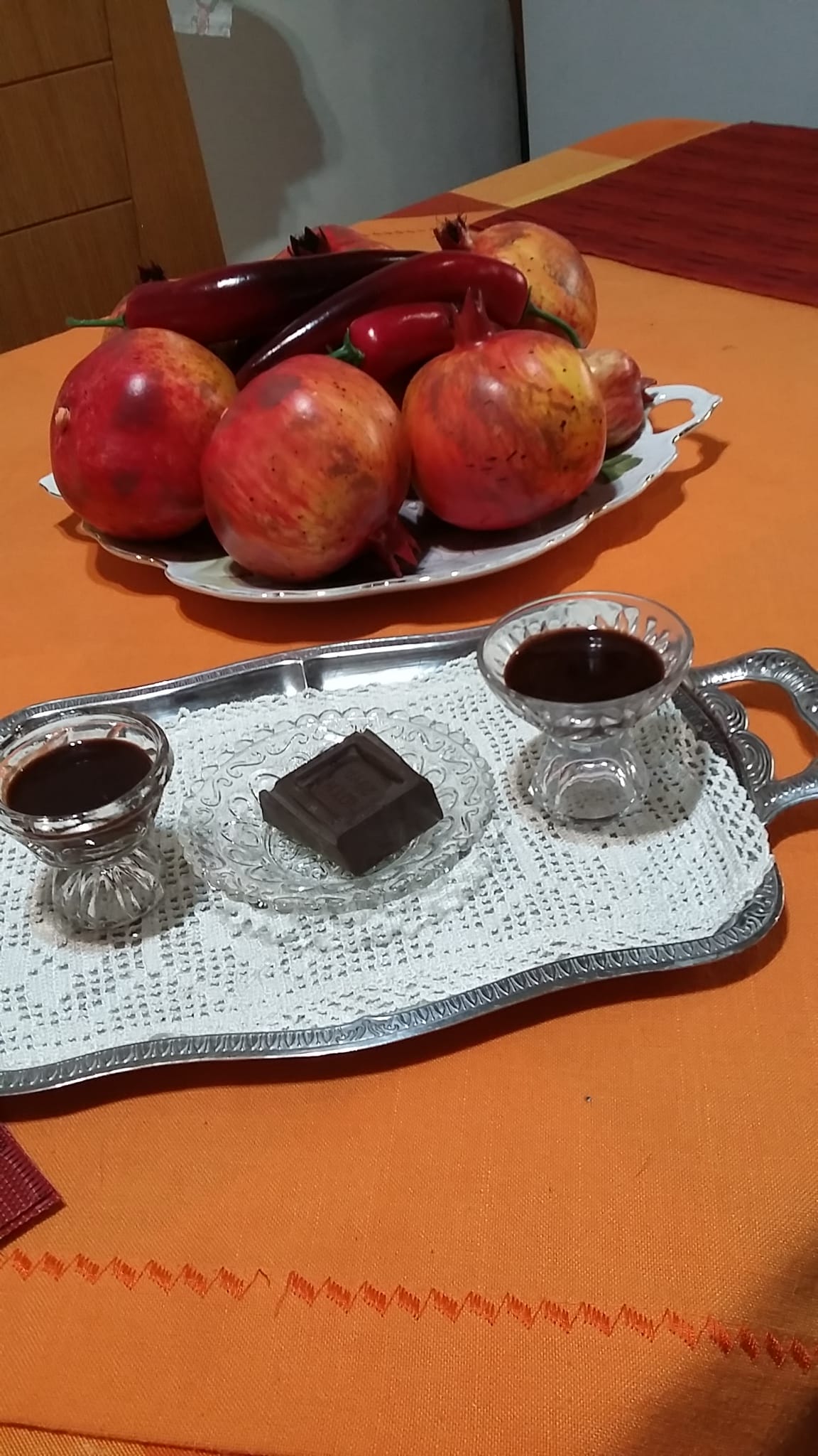 λικέρ-σοκολάτα-