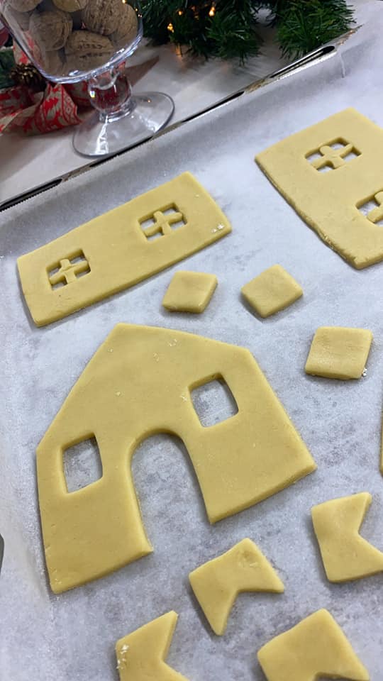 Χριστουγεννιάτικο σπιτάκι με royal icing