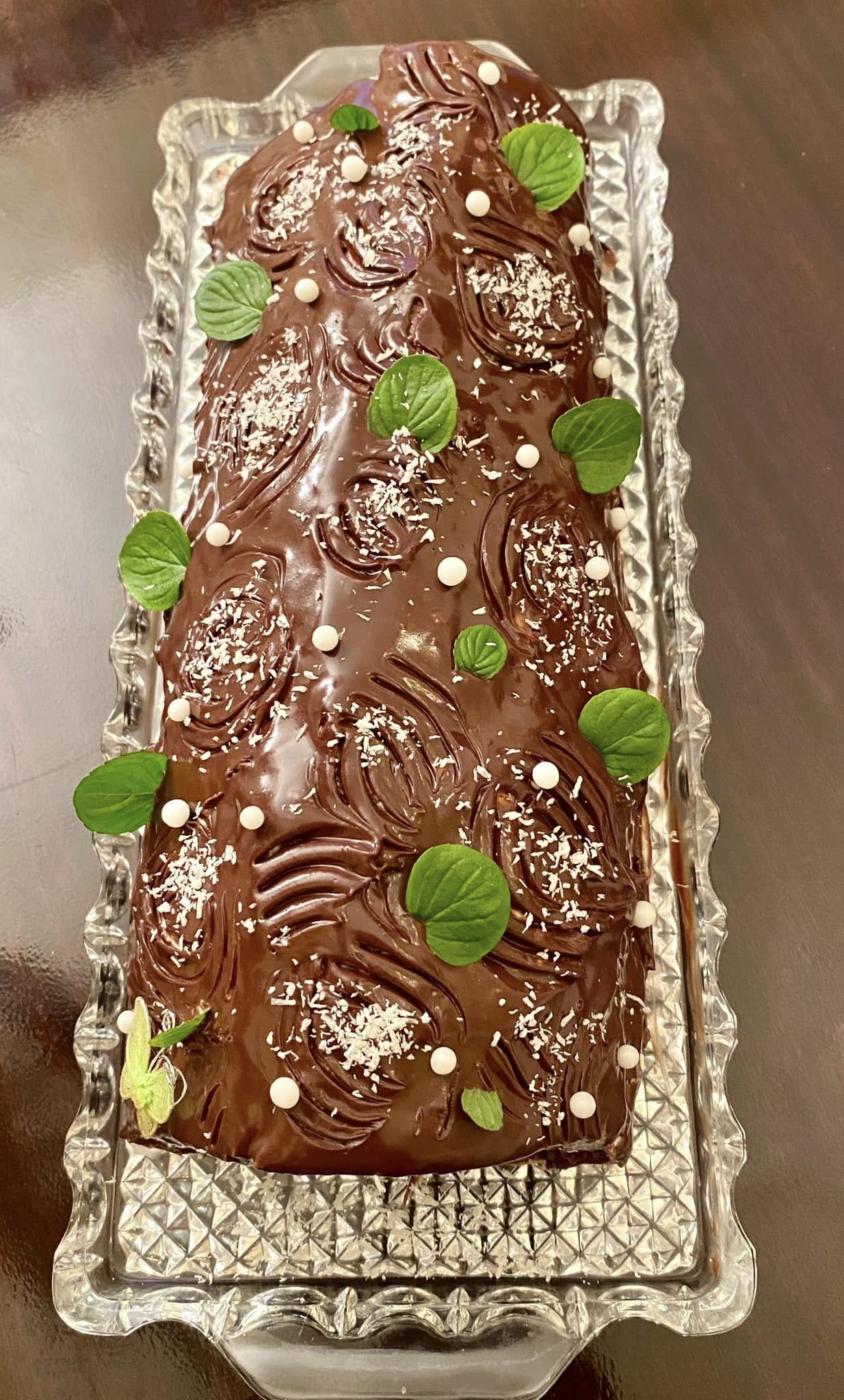 χριστουγεννιάτικος-κορμός-με-σοκολάτα-