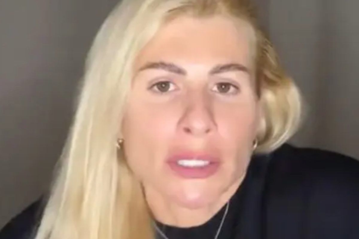 Έξαλλη η Ευρυδίκη Παπαδοπούλου ξέσπασε για την βρόμα στο μετρό: «Τα καθίσματα ήταν κατουρημένα και μύριζε μασχαλίλα»