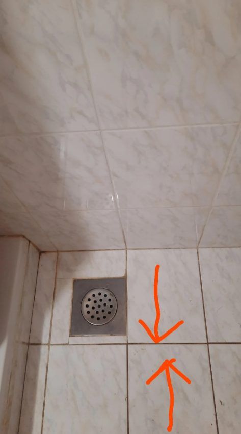 βρώμικα-πλακάκια-