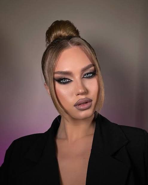 ψηλός-κότσος-