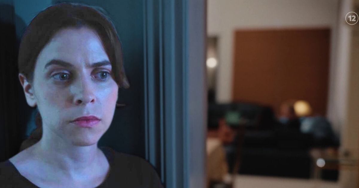 Η Γη της Ελιάς-Δάφνη Η Γη της Ελιάς-Δάφνη