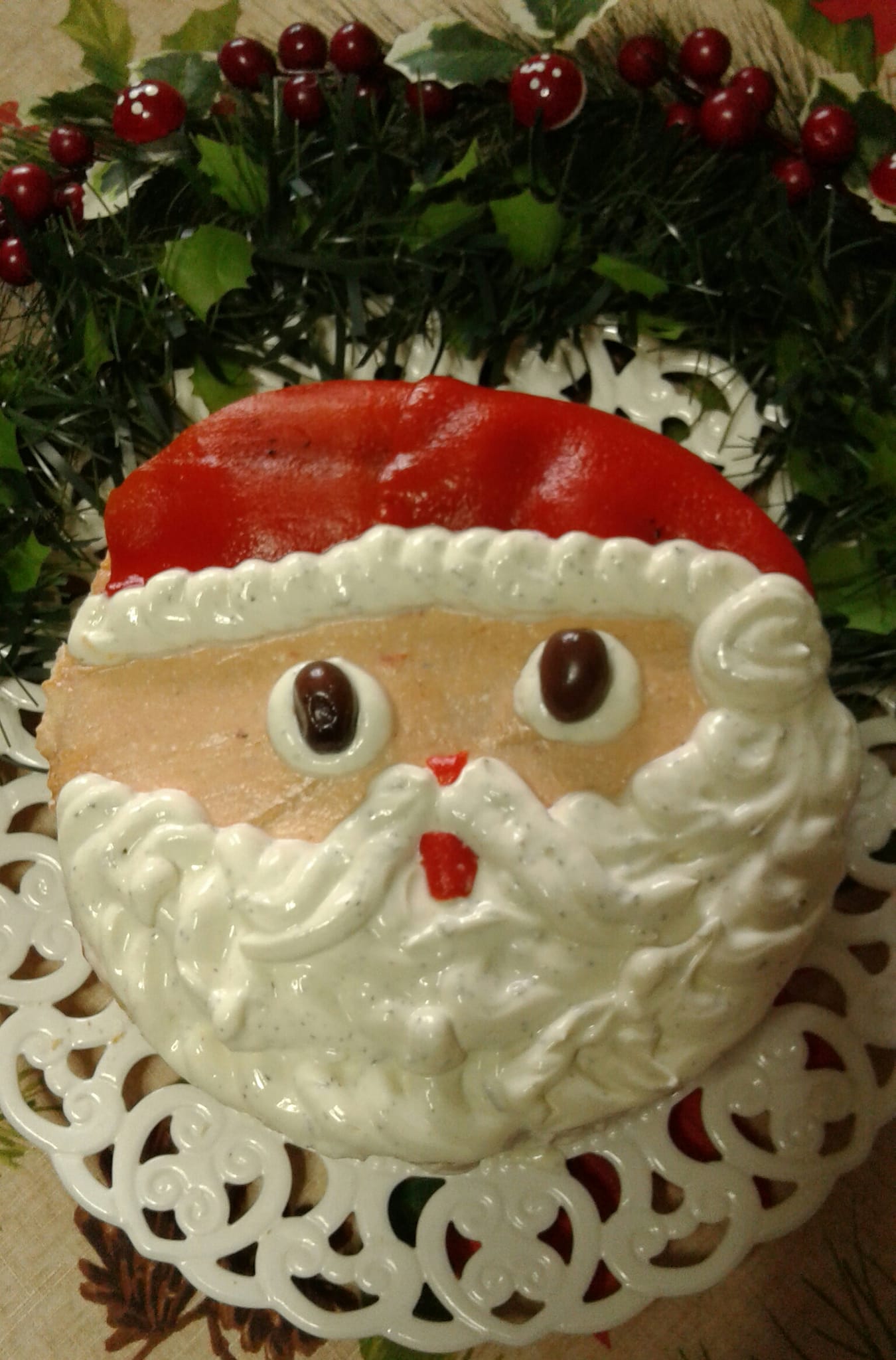 Γιορτινή σαλάτα-Άγιος Βασίλης-με ψωμί του τοστ-