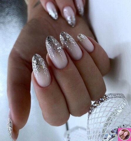 λευκά-νύχια-με-μεταλλικά σχέδια-ιδέες- λευκά-νύχια-με-μεταλλικά σχέδια-ιδέες-