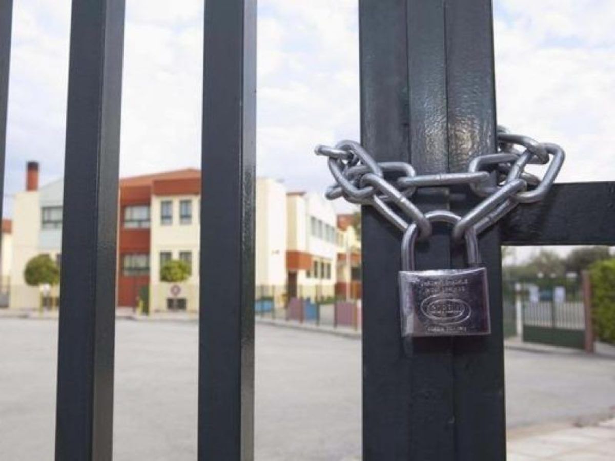 Κλειστά σχολεία για 15 μέρες: Η λίστα με τα σχολεία που θα μείνουν κλειστά μέχρι τα Χριστούγεννα