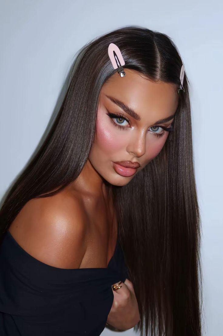 ίσια-μαλλιά-με-τσιμπιδάκια- ίσια-μαλλιά-με-τσιμπιδάκια-