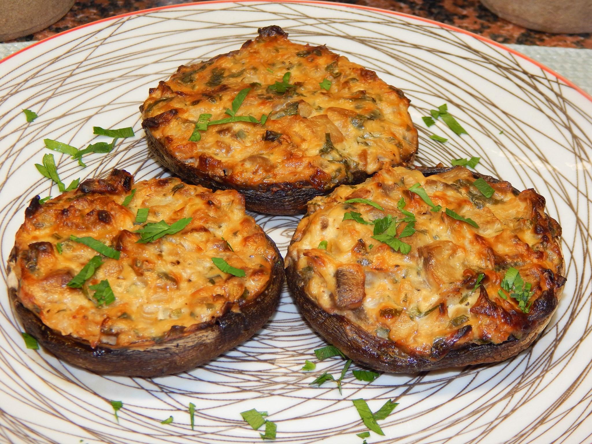 Μενού Χριστουγέννων 2025: Συνταγές για το Γιορτινό Τραπέζι