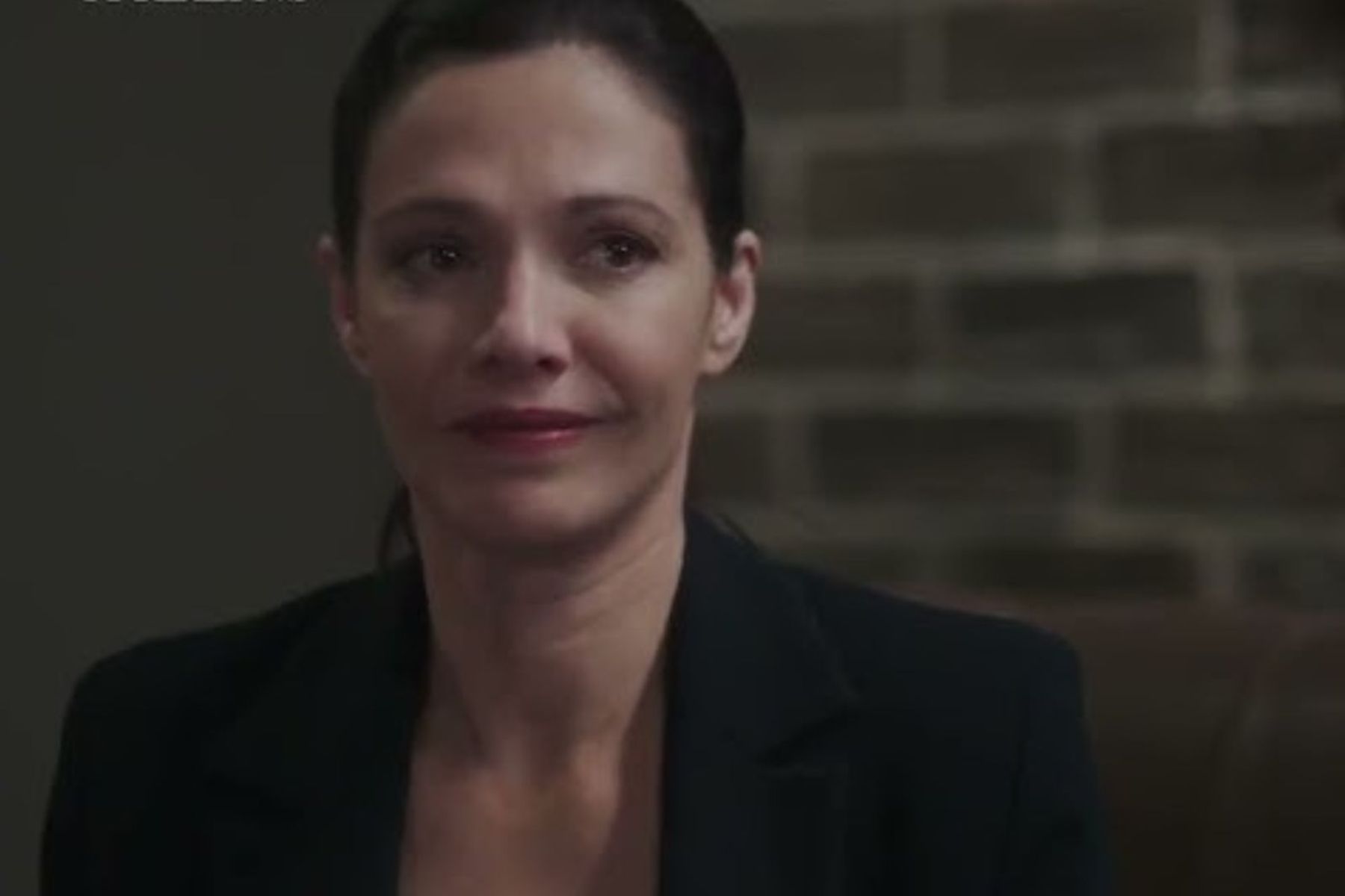 Μια Νύχτα Μόνο-Αρετή Μια Νύχτα Μόνο-Αρετή