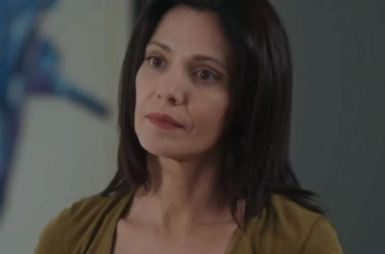 μια νυχτα μονο-Αρετή μια νυχτα μονο-Αρετή