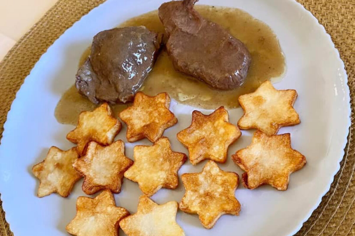 μοσχάρι-με-τηγανιτές πατάτες-συνταγή-