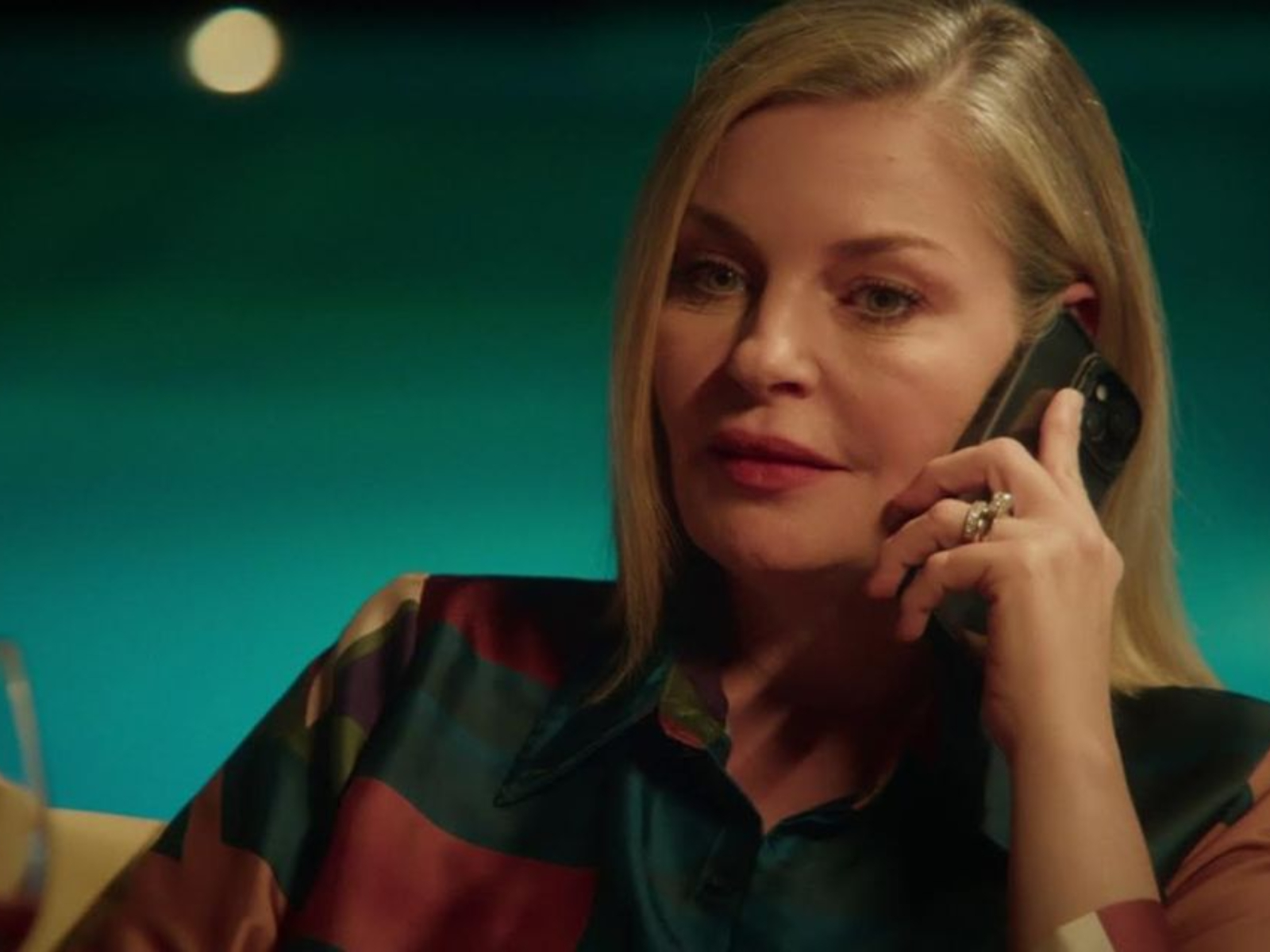 Να μ αγαπας-Σοφία