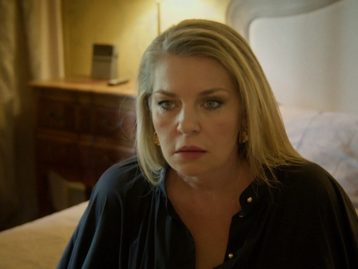 Να μ αγαπάς: Η Σοφία κανονίζει την δολοφονία της Φωτεινής