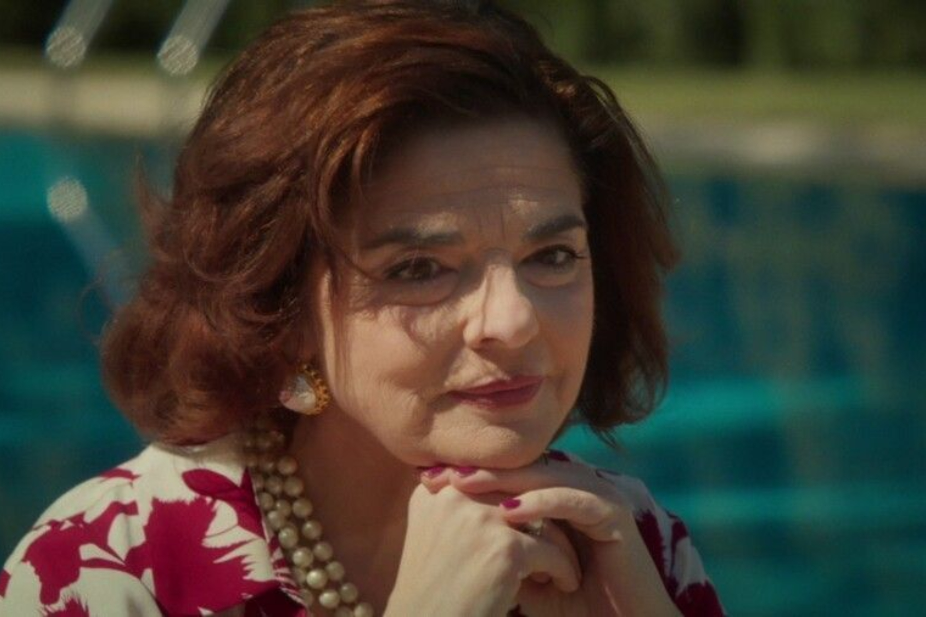 Να μ' αγαπάς-Νικαίτη-