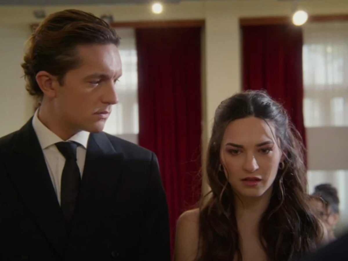 Να μ’αγαπάς: Θα χωρίσεις μια μάνα από το παιδί της; Η Αννα επιτίθεται με μένος στον Ορφέα