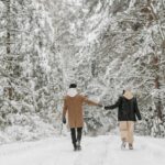 ζευγάρι-στα-χιόνια-