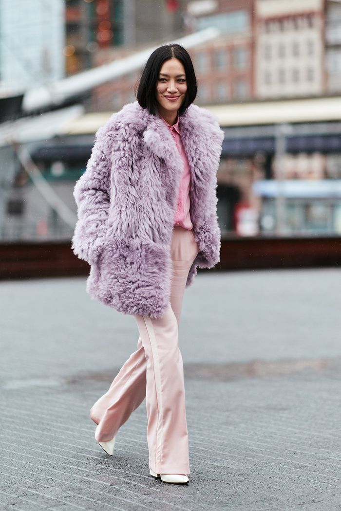 ντύσιμο-σε-παστέλ-χρώματα-