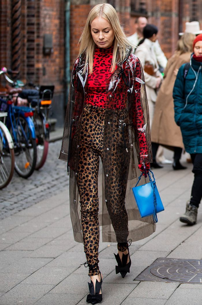 Ντύσιμο με κολάν: 20 τρόποι να το υιοθετήσεις και σε επίσημες εμφανίσεις