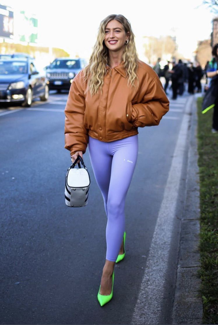 Ντύσιμο με κολάν: 20 τρόποι να το υιοθετήσεις και σε επίσημες εμφανίσεις