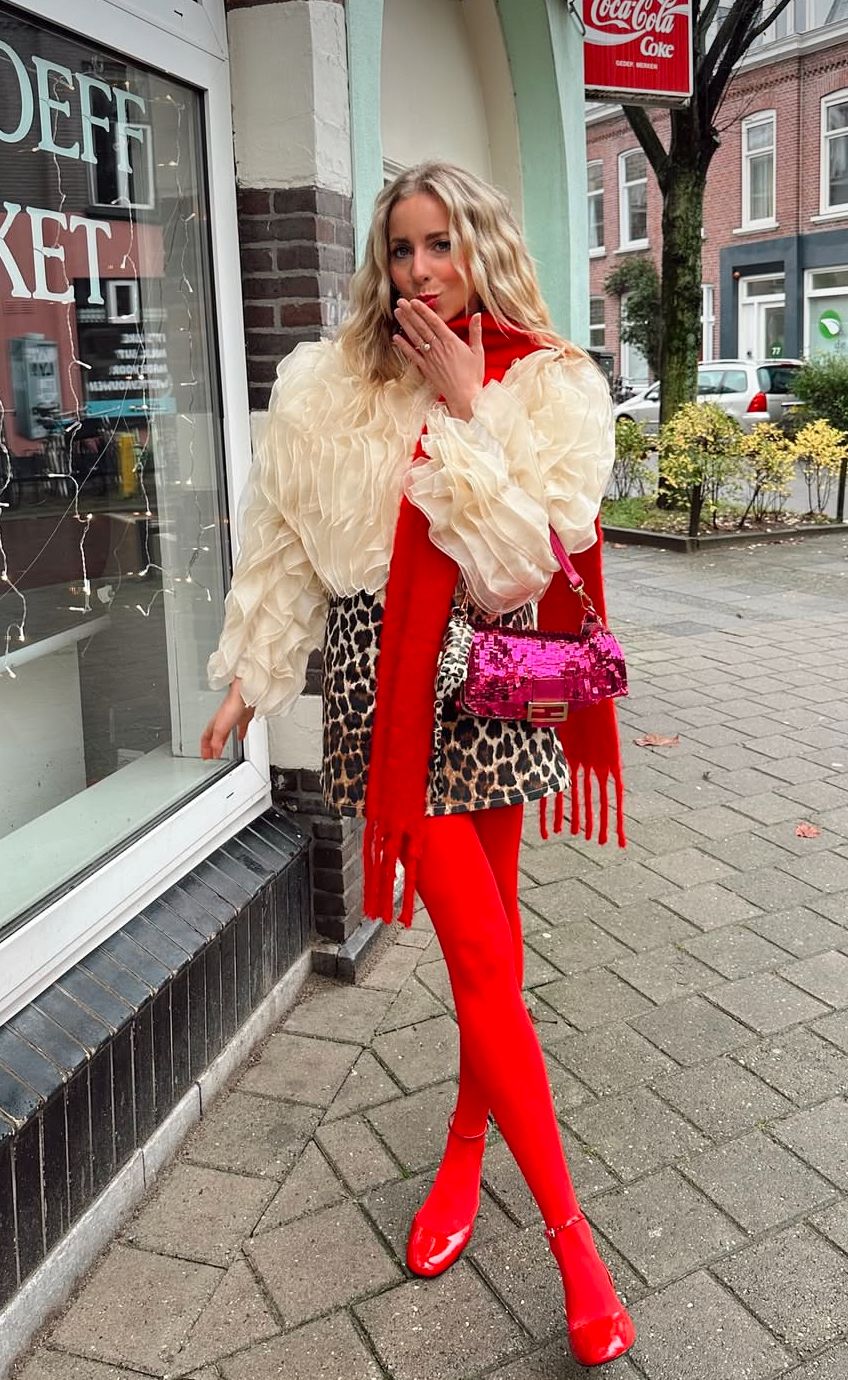 Ντύσιμο με κολάν: 20 τρόποι να το υιοθετήσεις και σε επίσημες εμφανίσεις