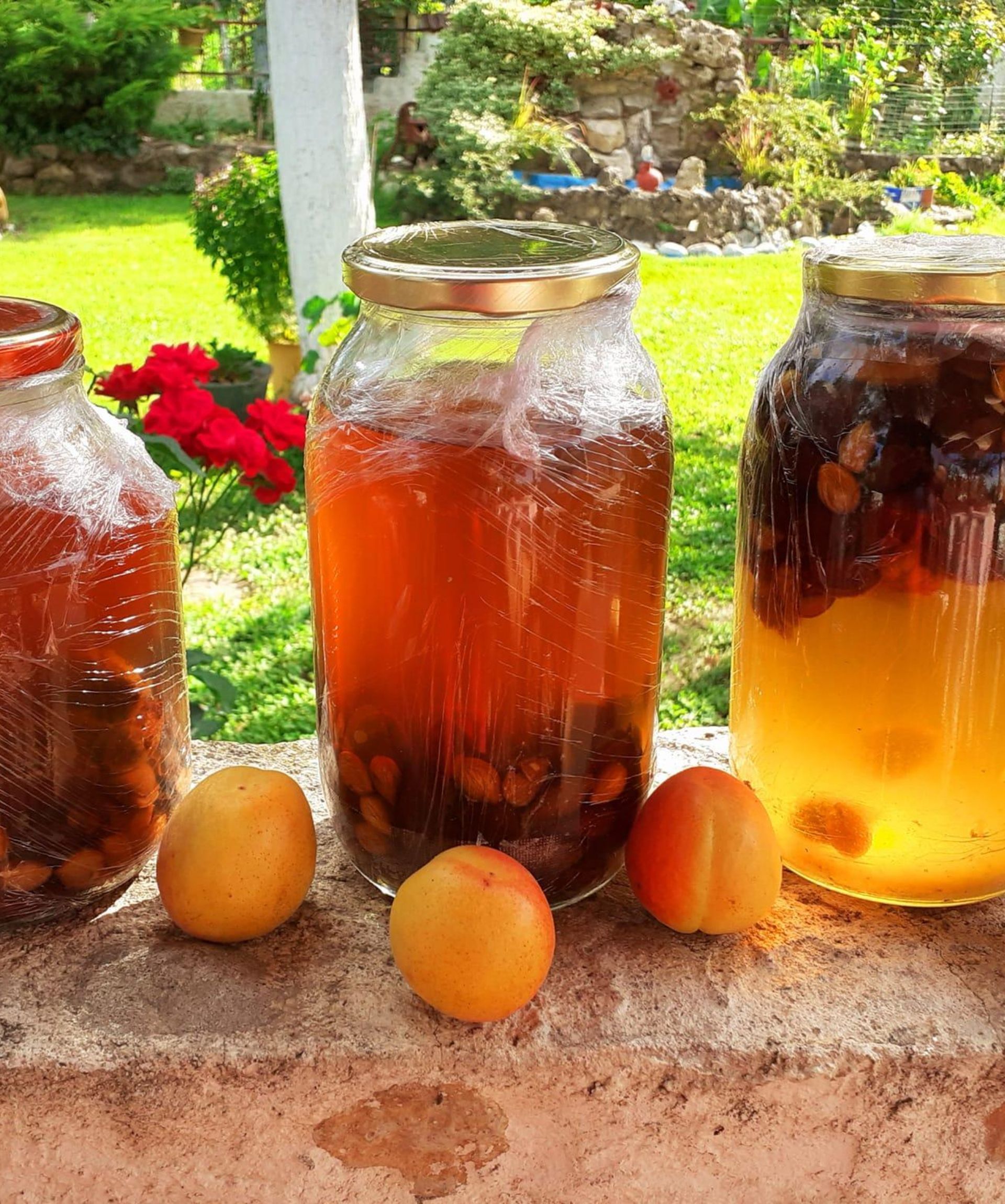 λικέρ-πικραμύγδαλο- λικέρ-πικραμύγδαλο-