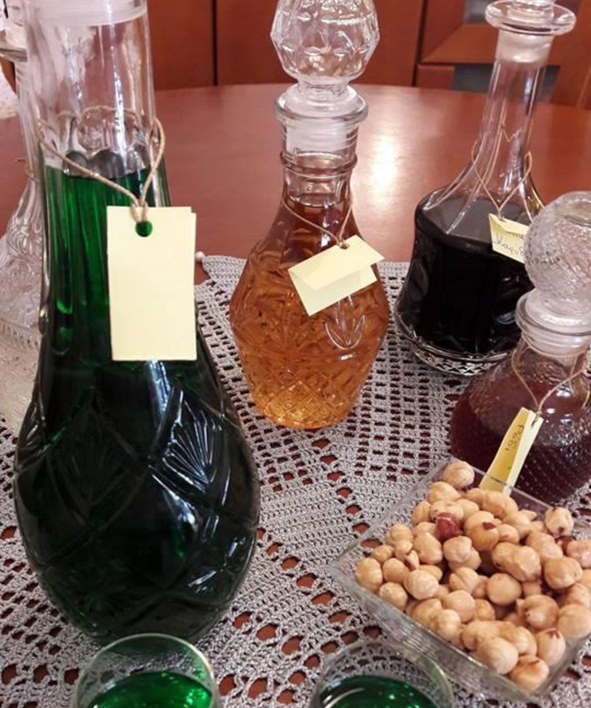 λικέρ-δάφνη- λικέρ-δάφνη-