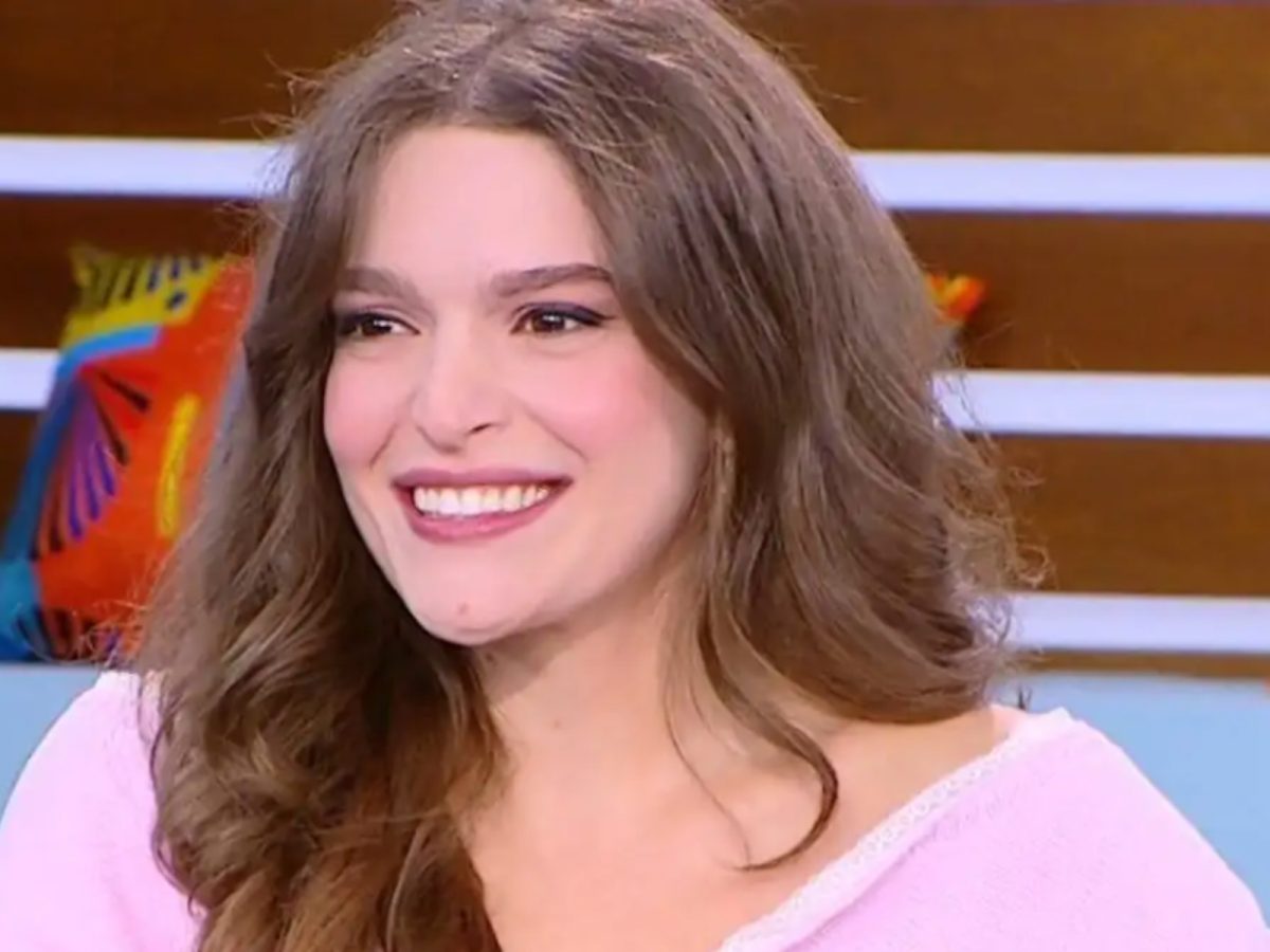 Η πρωταγωνίστρια του Grand Hotel Καλλιόπη Χάσκα πιο ερωτευμένη από ποτέ λιώνει στην αγκαλιά του αγαπημένου της (Βίντεο)