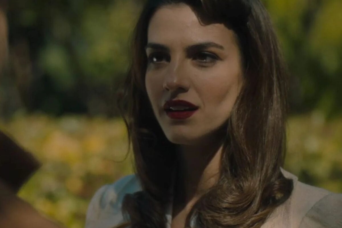 σπιτι διπλα στο ποταμι