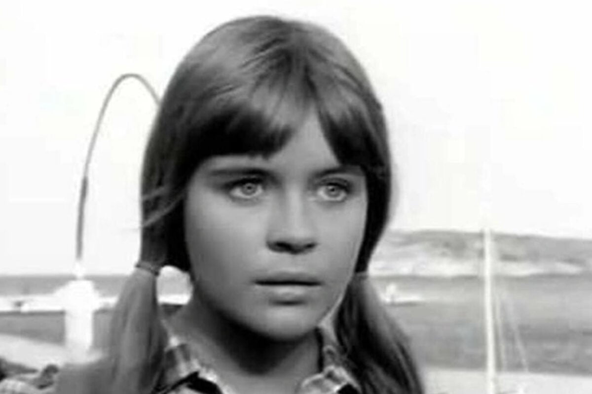 «Στάσου Μύγδαλα»: Πώς είναι στα 77 της χρόνια η καλλονή από την ταινία Κορίτσια στον Ήλιο