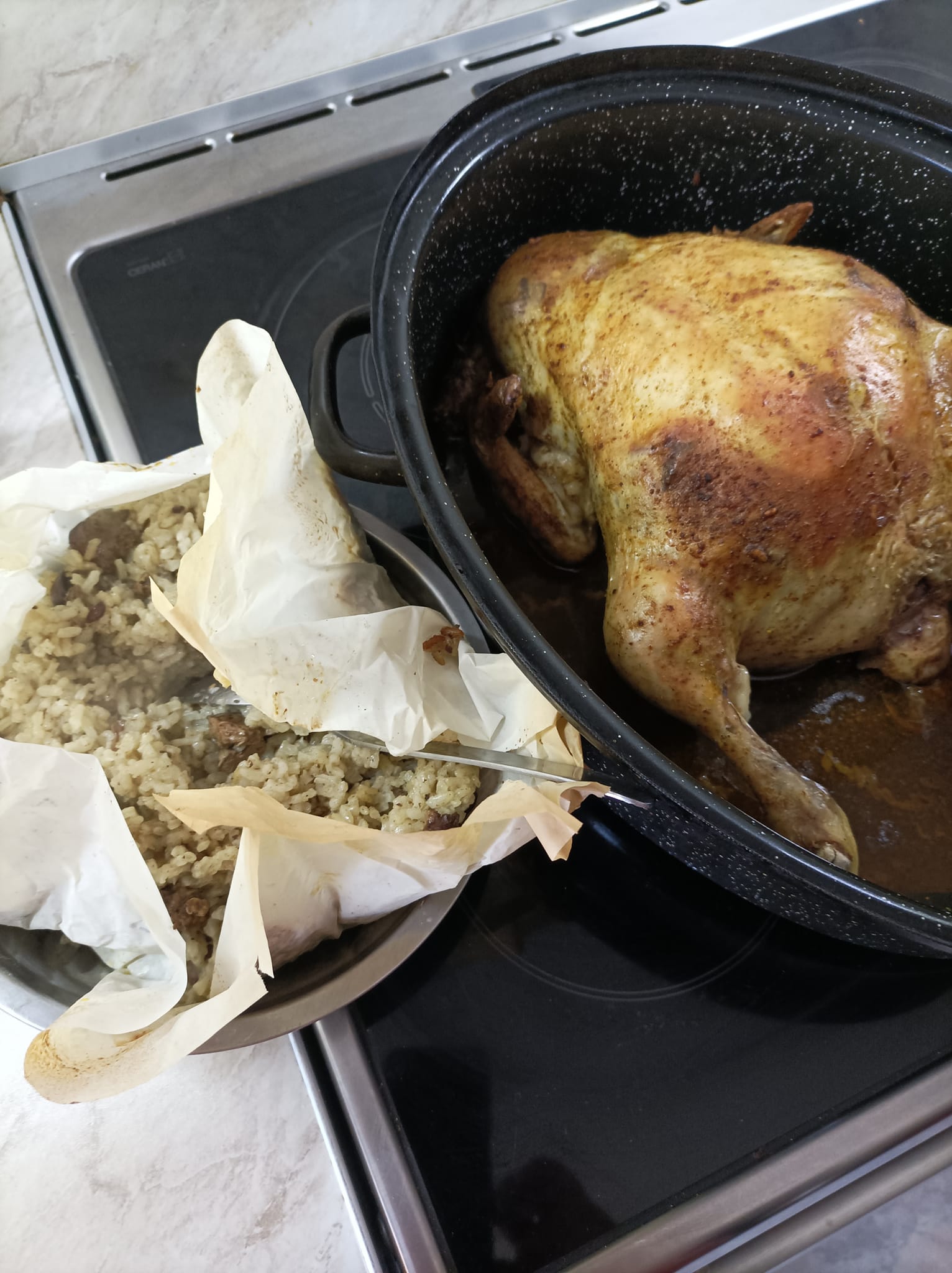 χριστουγεννιάτικο-κοτόπουλο-με-γέμιση- χριστουγεννιάτικο-κοτόπουλο-με-γέμιση-