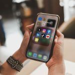 Τέλος τα social media για τα παιδιά από σήμερα: Πόσο πρόστιμο θα τους επιβάλλεται αν δεν συμμορφωθούν