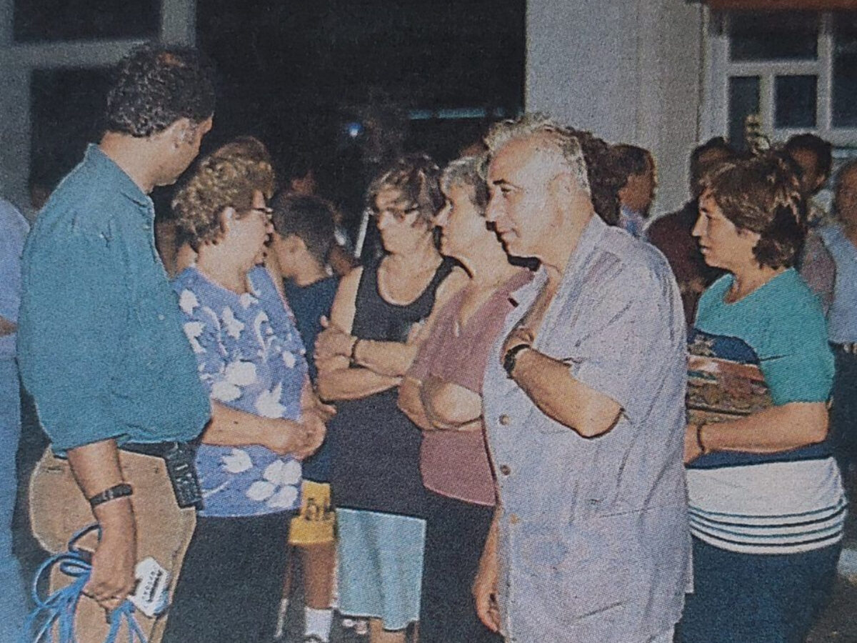 Τη στραγγάλισαν για μία τηλεόραση: Όταν οι ηλικιωμένοι σταμάτησαν να κοιμούνται με ανοιχτά παράθυρα στην Αθήνα του '90