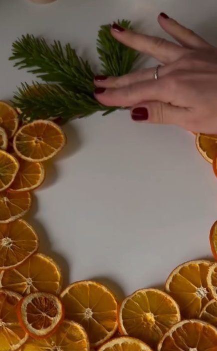 χριστουγεννιάτικο-στεφάνι-TikTok- χριστουγεννιάτικο-στεφάνι-TikTok-