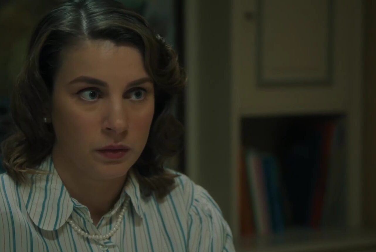 το σπιτι διπα στο ποταμι-Ιουλία