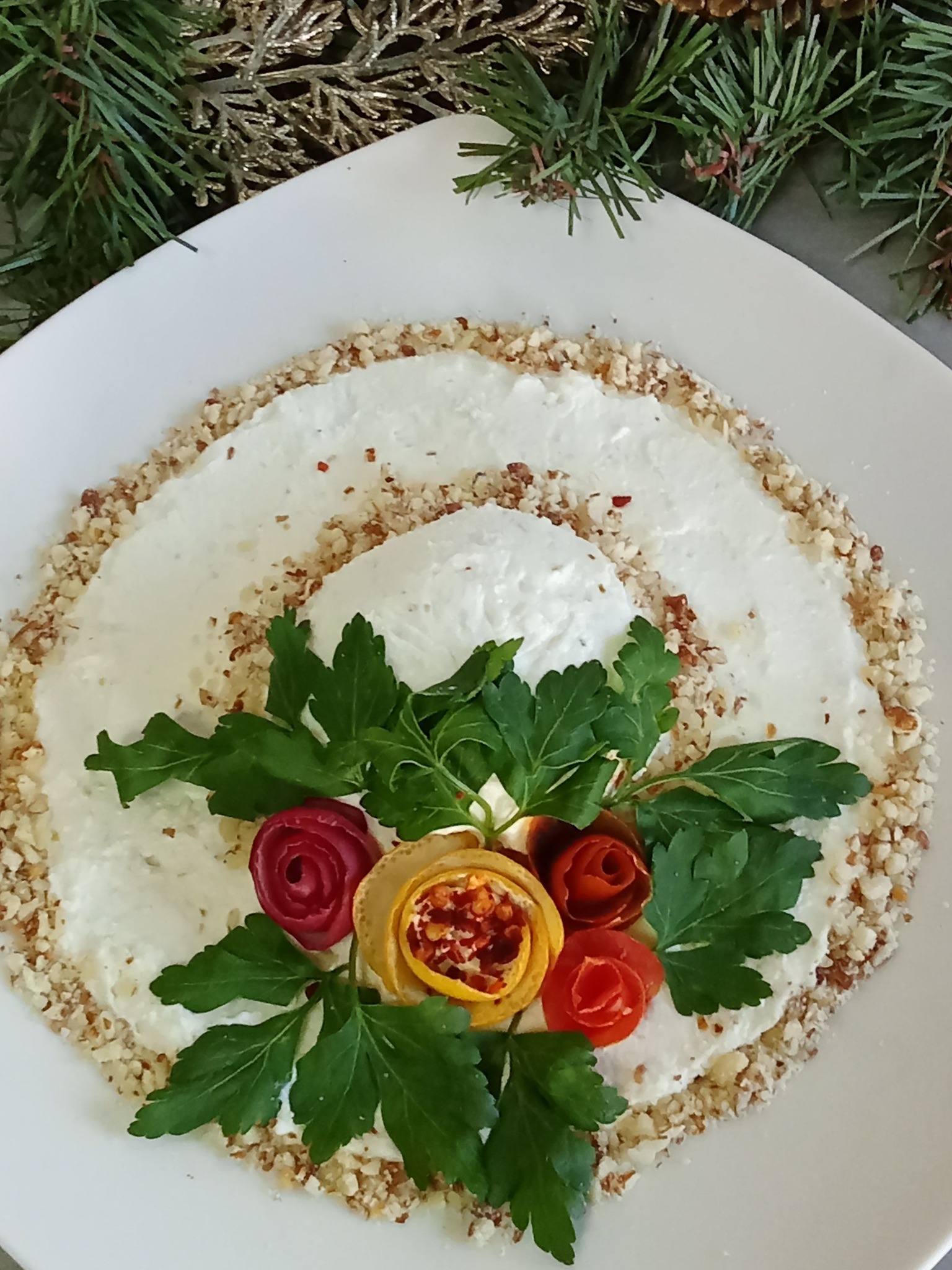 Τυροκαφτερή-με καρύδι-για το γιορτινό τραπέζι-