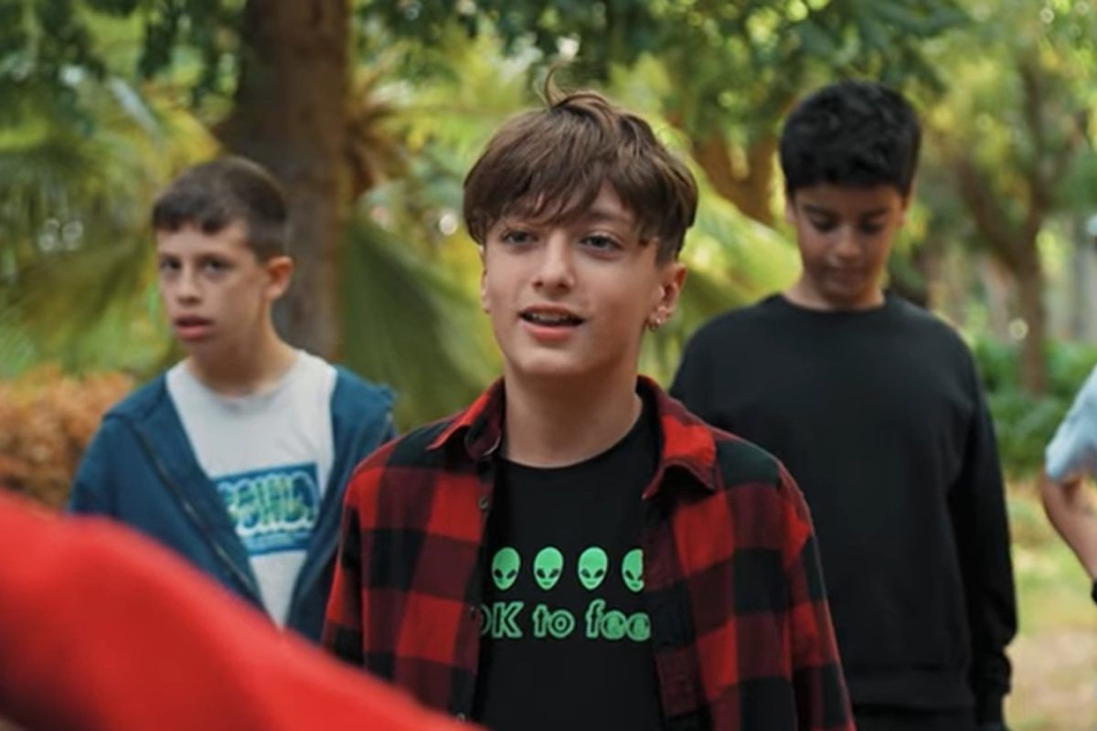 Ζήτημα Τιμής: Συγκινεί το βίντεο από μαθητές της Κρήτης για τη βία και τα όπλα (βίντεο)