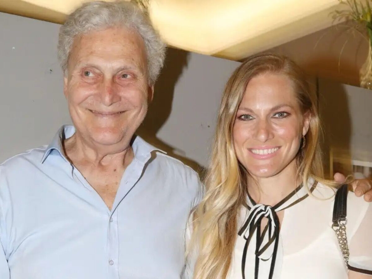 Aλμπέρτο Εσκενάζυ: Η σπαρακτική ανάρτηση της κόρης του ένα μήνα μετά τον θάνατο του