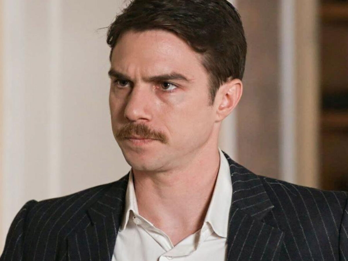 Grand Hotel: Ανυποψίαστος πέφτει στην παγίδα της και καταλήγει στη φυλακή