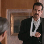 Grand Hotel: Οι πρόσφυγες καταγγέλλουν τον Χαραλάμπη