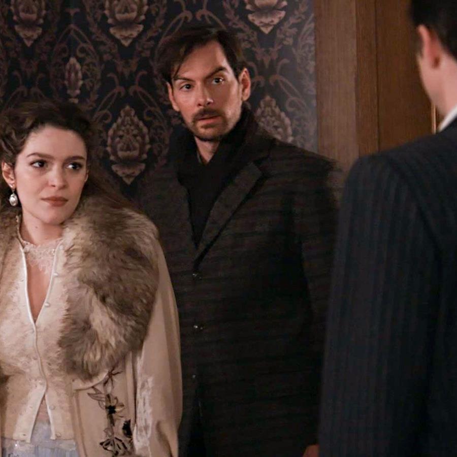 Grand Hotel:-Πέτρος-Αλίκη 